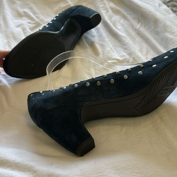 Kenneth Cole heels denim suede size 8.5 excellent condition - Picture 11 of 16